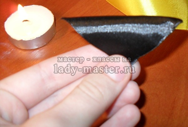 Резинка для волос в технике канзаши своими руками, фото