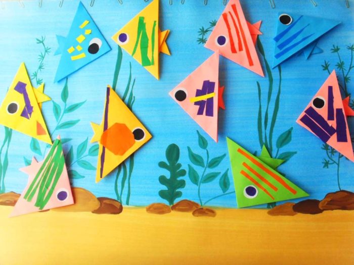 Коллективная работа для детей младшей, средней, старшей или подготовительной группе с рыбками оригами