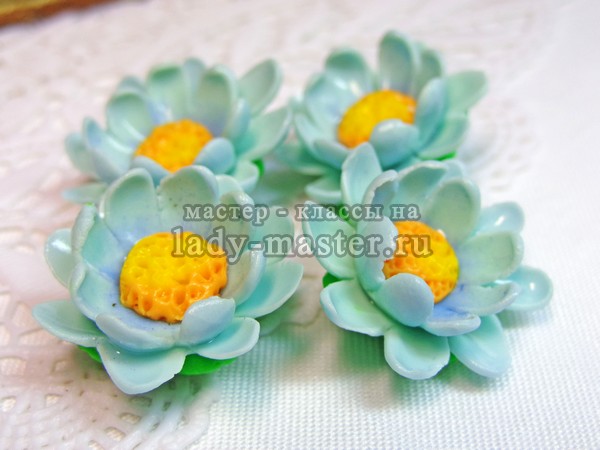 Голубые цветы из полимерной глины, мастер - класс, фото