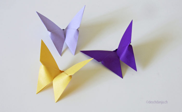Простая оригами бабочка пошагово
