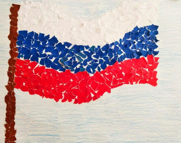 Обрывная аппликация флаг россии